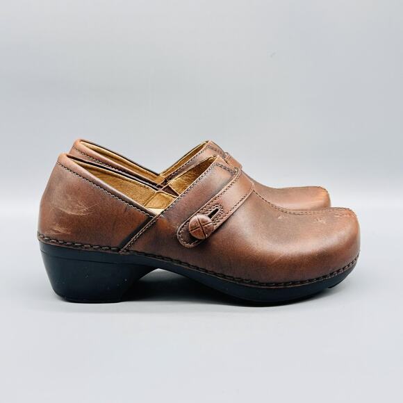 Dansko Shoes Women 8.5 Brown Leather Mary Jane Classic Clog Mule Slip On Comfort - Picture 1 of 11